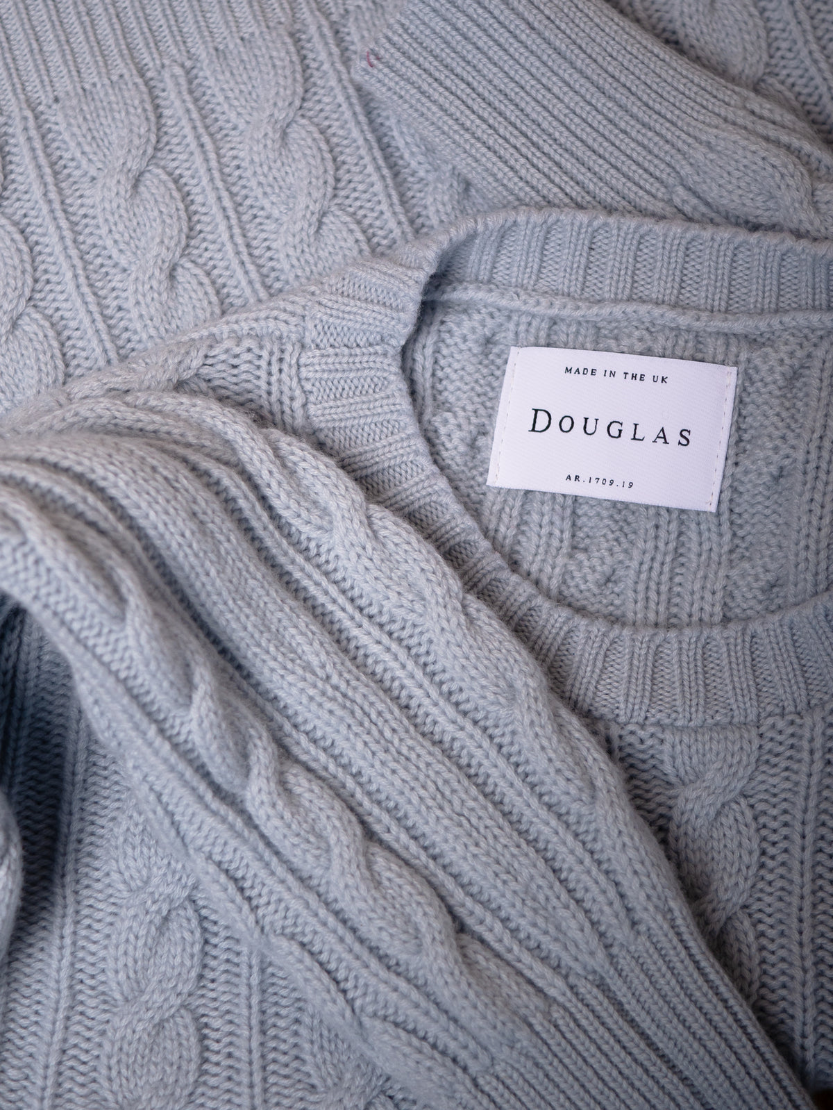 CABLEKNIT CREW&lt;br&gt;SOFT BLUE