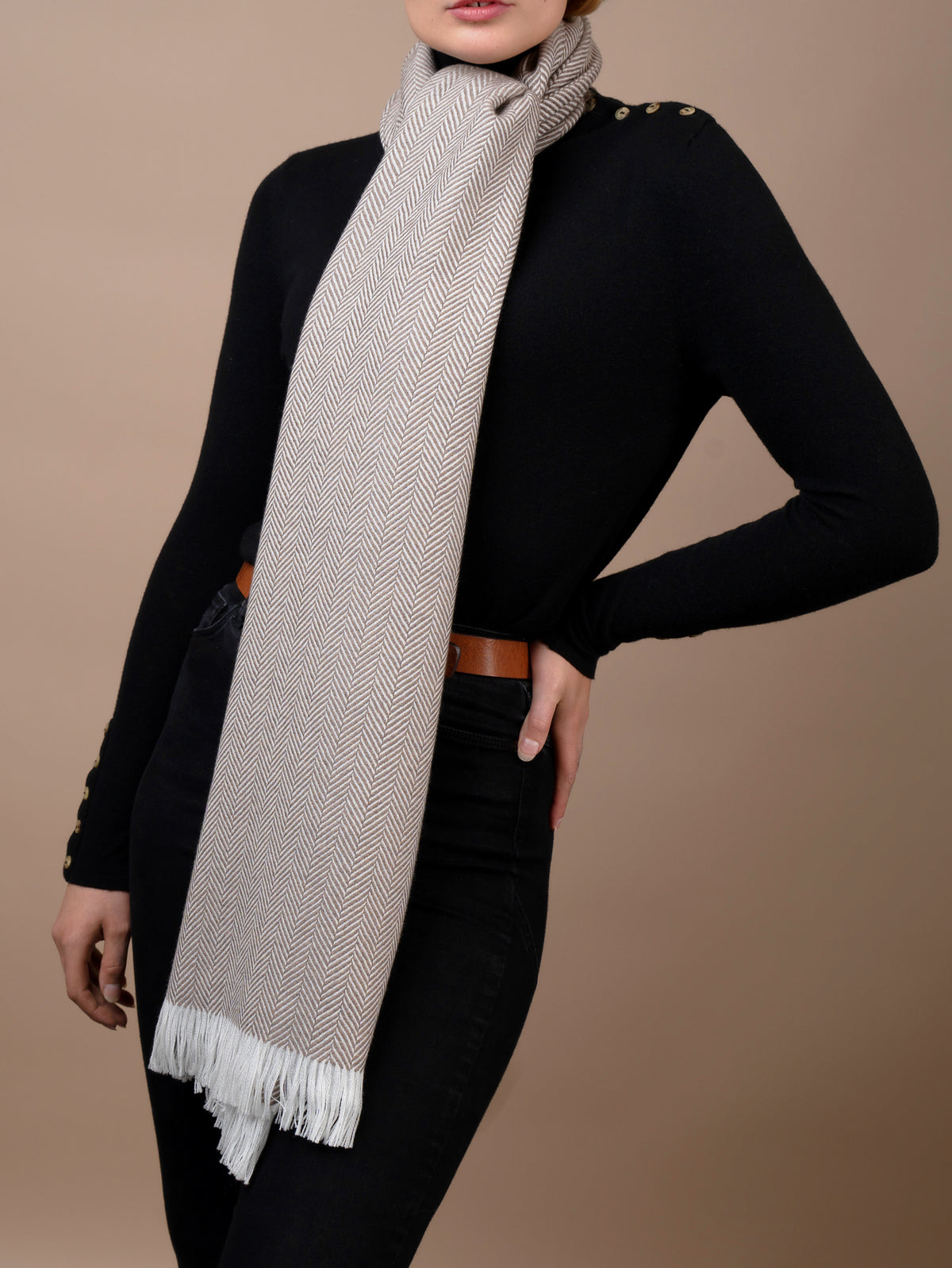 HERRINGBONE SCARF &lt;br&gt; MUSHROOM