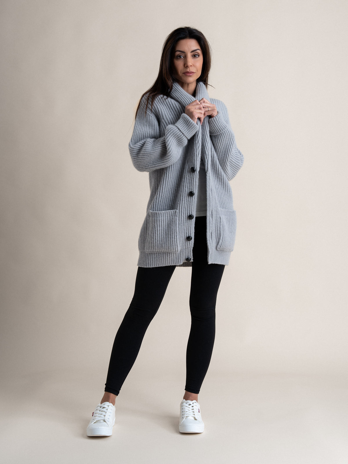 THE SHAWL NECK CARDIGAN&lt;br&gt;SILVER GREY